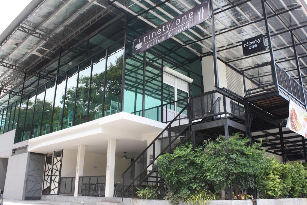 Tambun Inn Hotel Ipoh Bagian luar foto